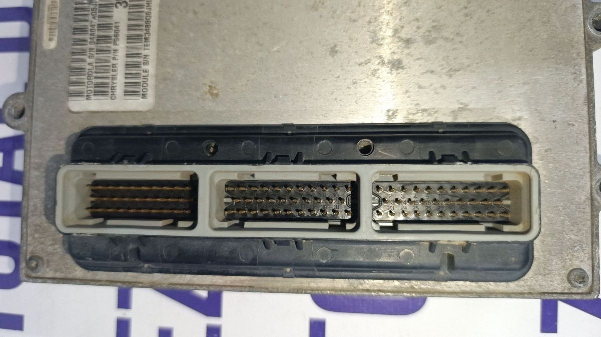 Calculator motor (ECU) Jeep Grand Cherokee (WJ) 2002 - P56041353AG 04A047A05JHL TEM348805JHL