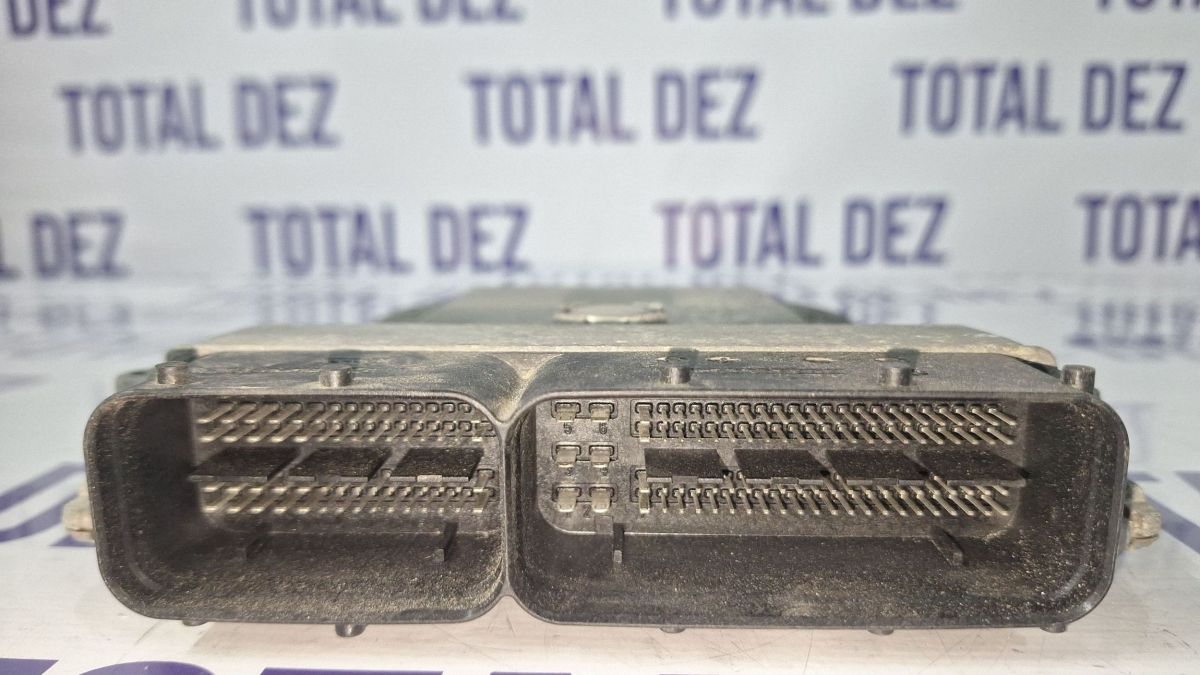 Calculator motor (ECU) Skoda Rapid (NH) 2014 - 03F907309AK 03F906070FP 5WP44883