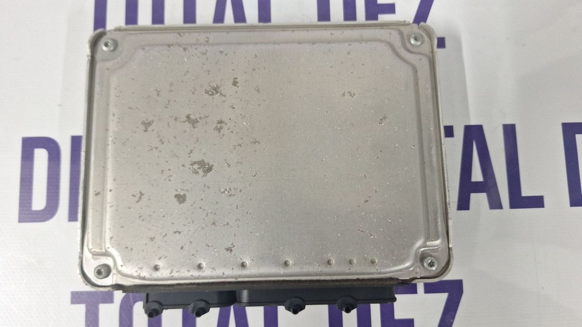 Calculator motor (ECU) Volkswagen Golf V 2004 - 036906032BA 0261201144 1039S10866