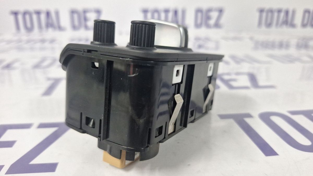 Bloc lumini Audi A3 S3 8V 2013 - 8V0941531Q 0032TSZC 1609120312