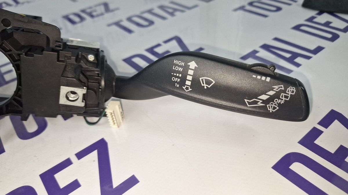 Maneta stergatoare Audi A3 S3 8V 2016 - 8V0953521B 1002012708 1308490169