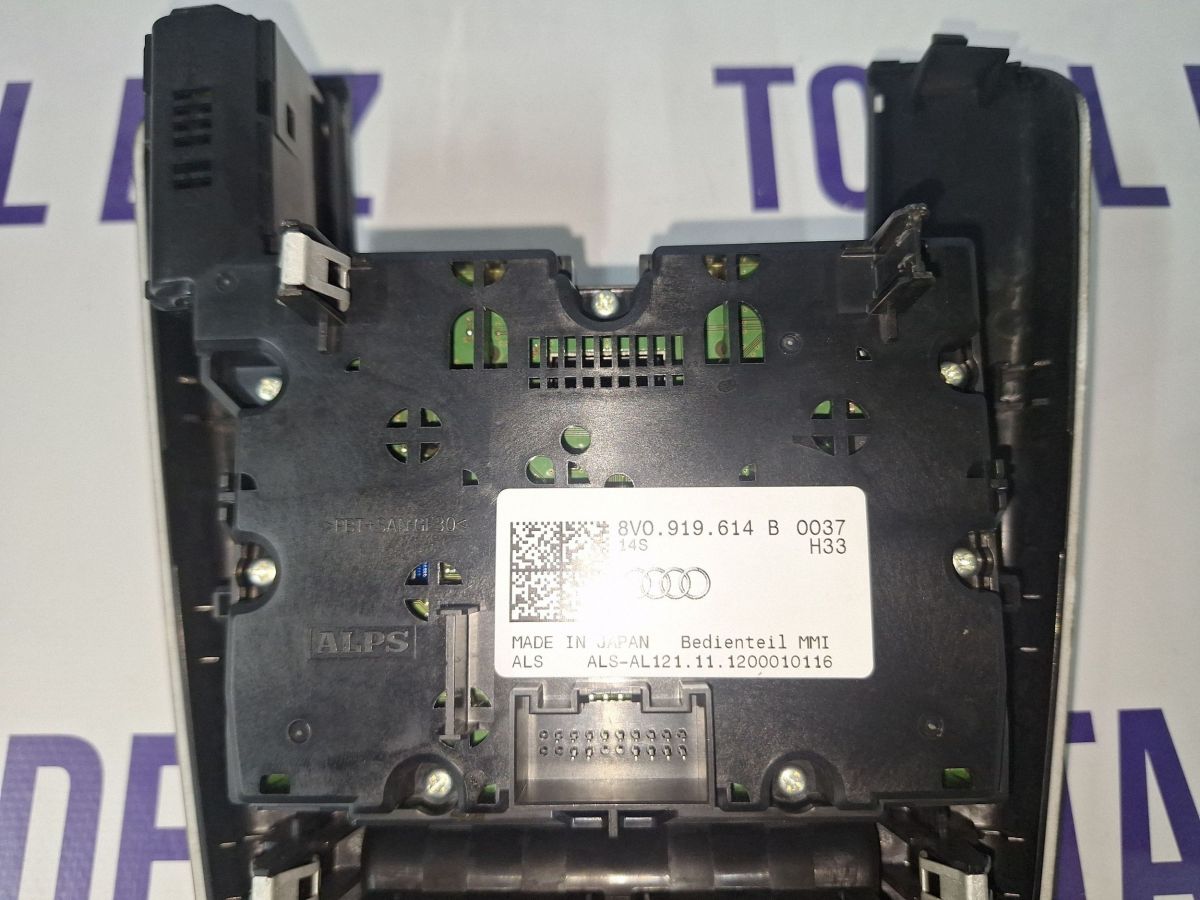 Comenzi volan Audi A3 S3 8V 2014 - 8V0919614B 1200010116 38888888
