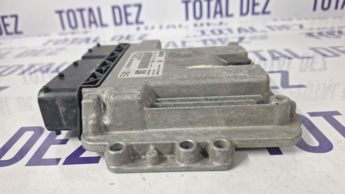 Calculator motor (ECU) Alfa Romeo Giulietta 2011 - 0281017785 51902994 484280SCM