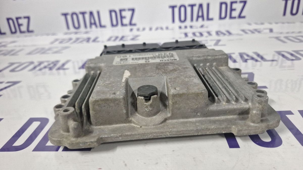 Calculator motor (ECU) Alfa Romeo Giulietta 2011 - 0281017785 51902994 484280SCM