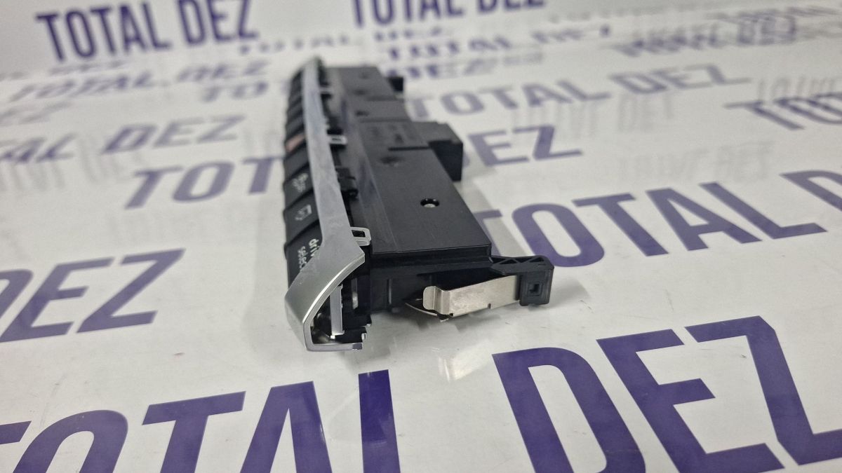 Buton avarie Audi A3 S3 8V 2015 - 8V0925301BA 5JT10026414