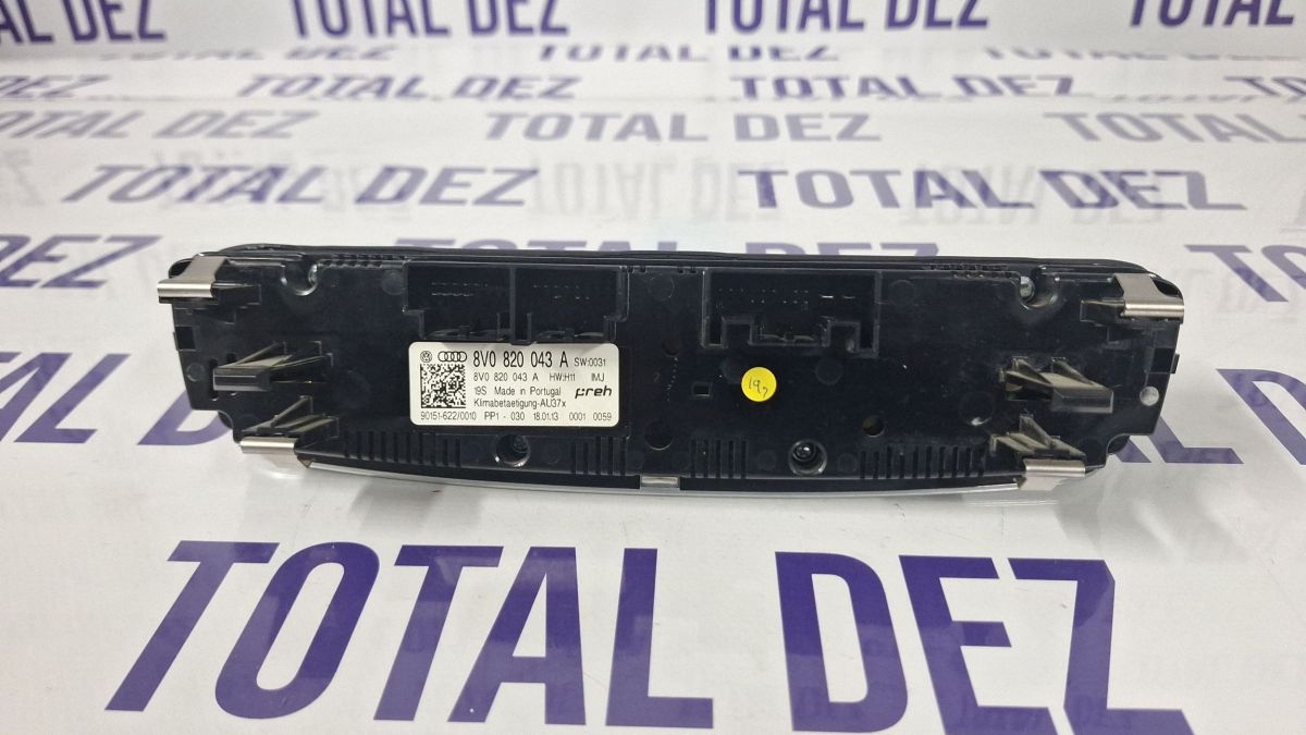 Climatronic Audi A3 S3 8V 2013 - 8V0820043A