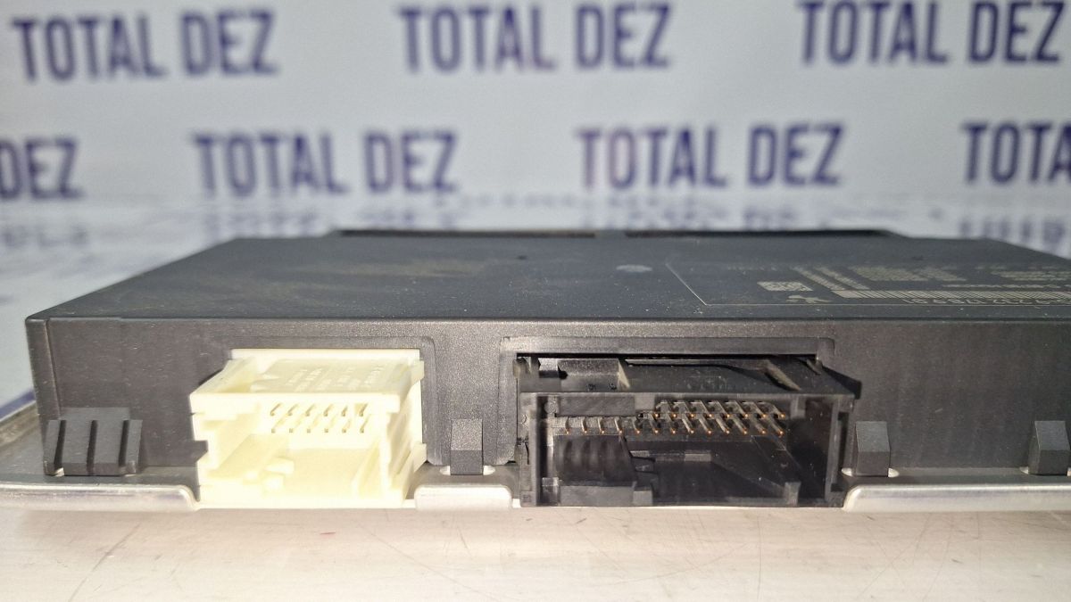 Calculator lumini BMW Seria 7 F01 F02 F03 F04 2009 - 005002000 005002045 61359232178901 9232178