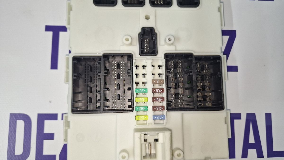 Calculator confort BMW Seria 3 F30 F35 F31 2013 - 524506F07 931568201