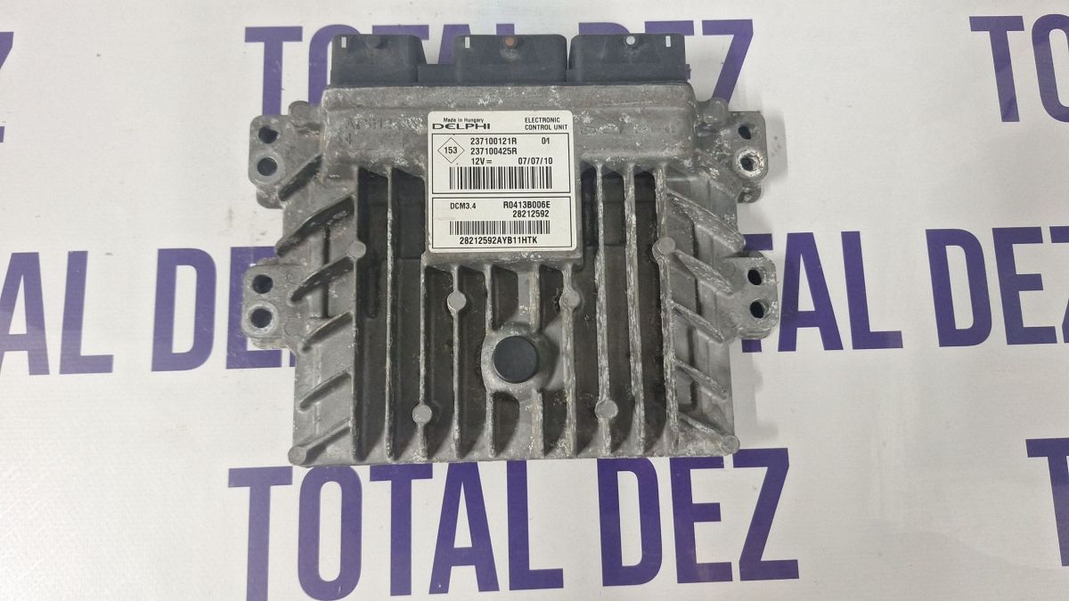 Calculator motor (ECU) Renault Megane III 2009 - 237100121R 237100425R R0413B006E 28212592