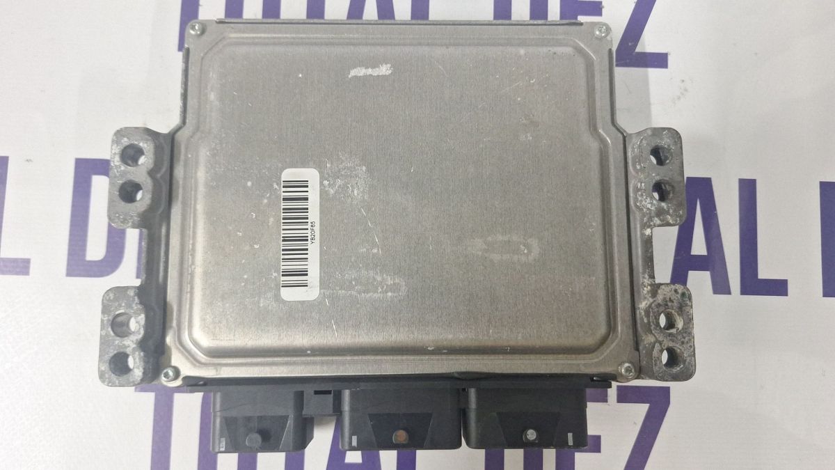 Calculator motor (ECU) Renault Megane III 2009 - 237100121R 237100425R R0413B006E 28212592