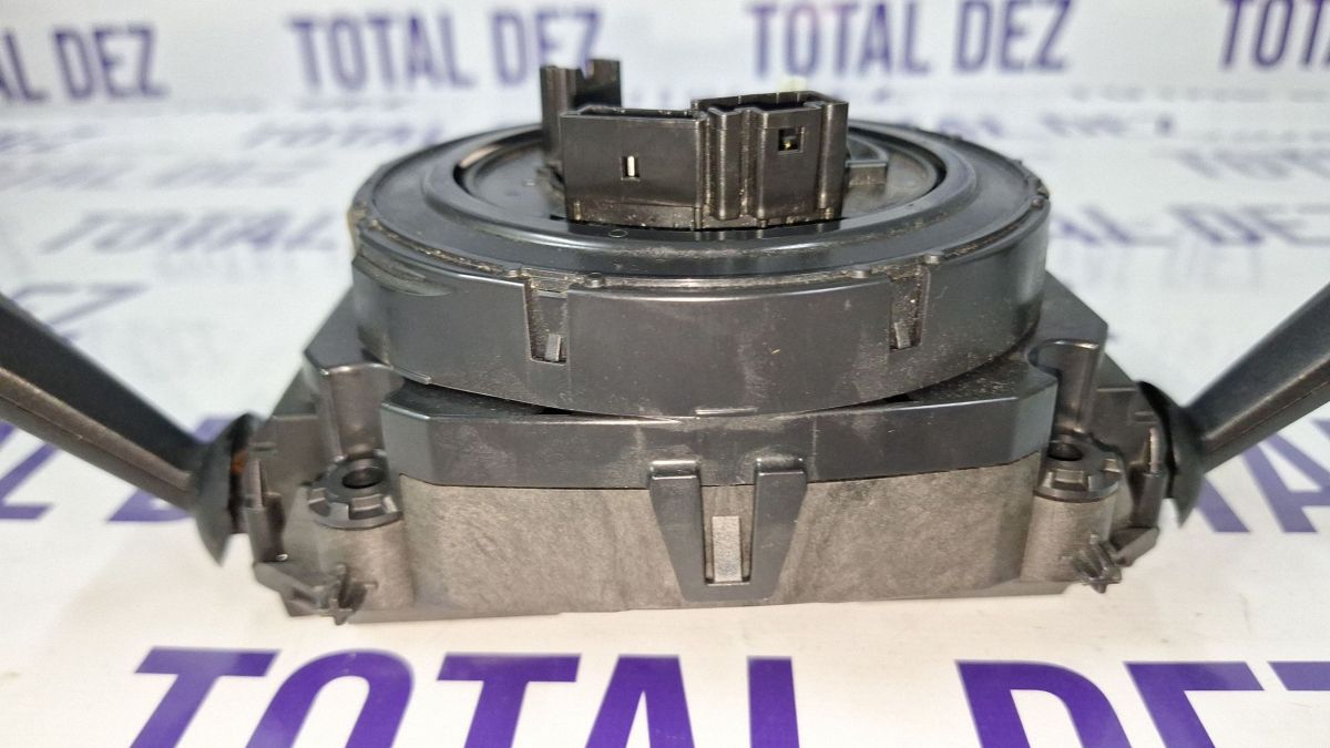 Maneta stergatoare BMW Seria 3 F30 F35 F31 2012 - 1009389901 LZ925374601 90169LFE001NM