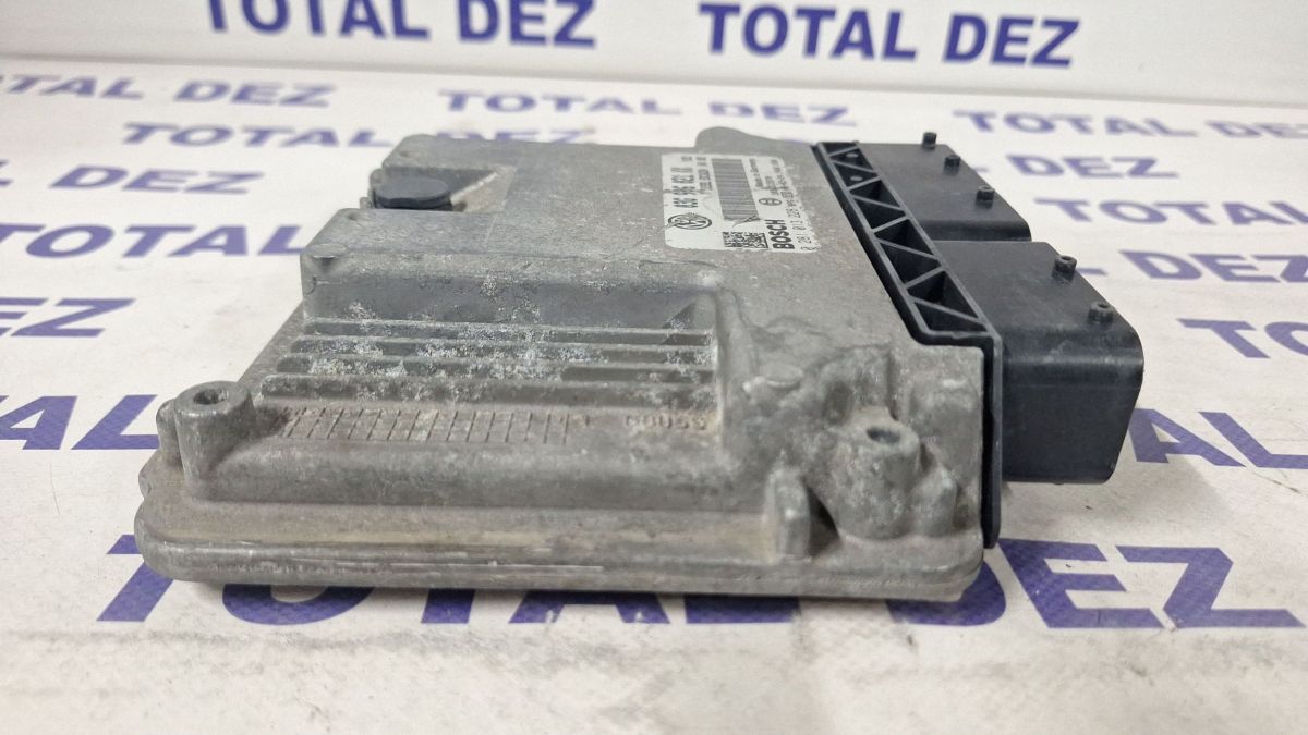 Calculator motor (ECU) Volkswagen Golf V 2006 - 03G906021KK 0281013228