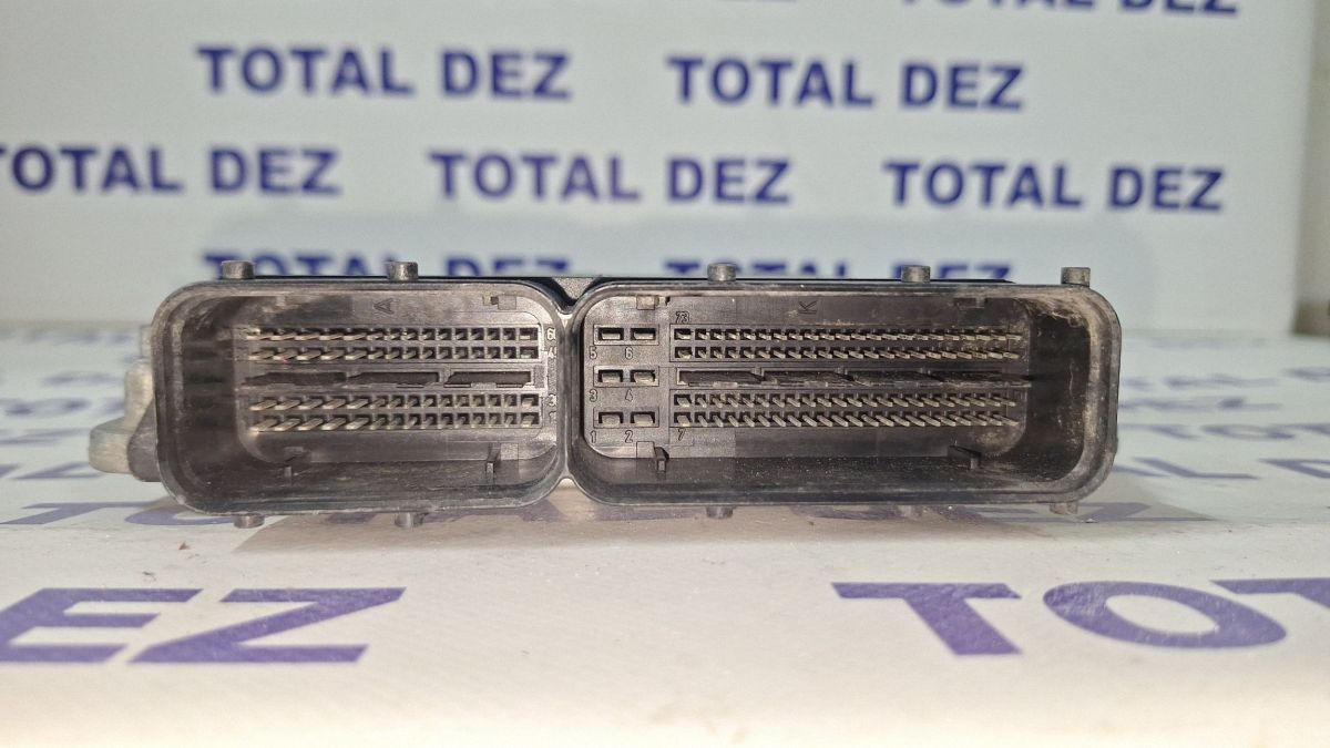 Calculator motor (ECU) Volkswagen Golf V 2006 - 03G906021KK 0281013228