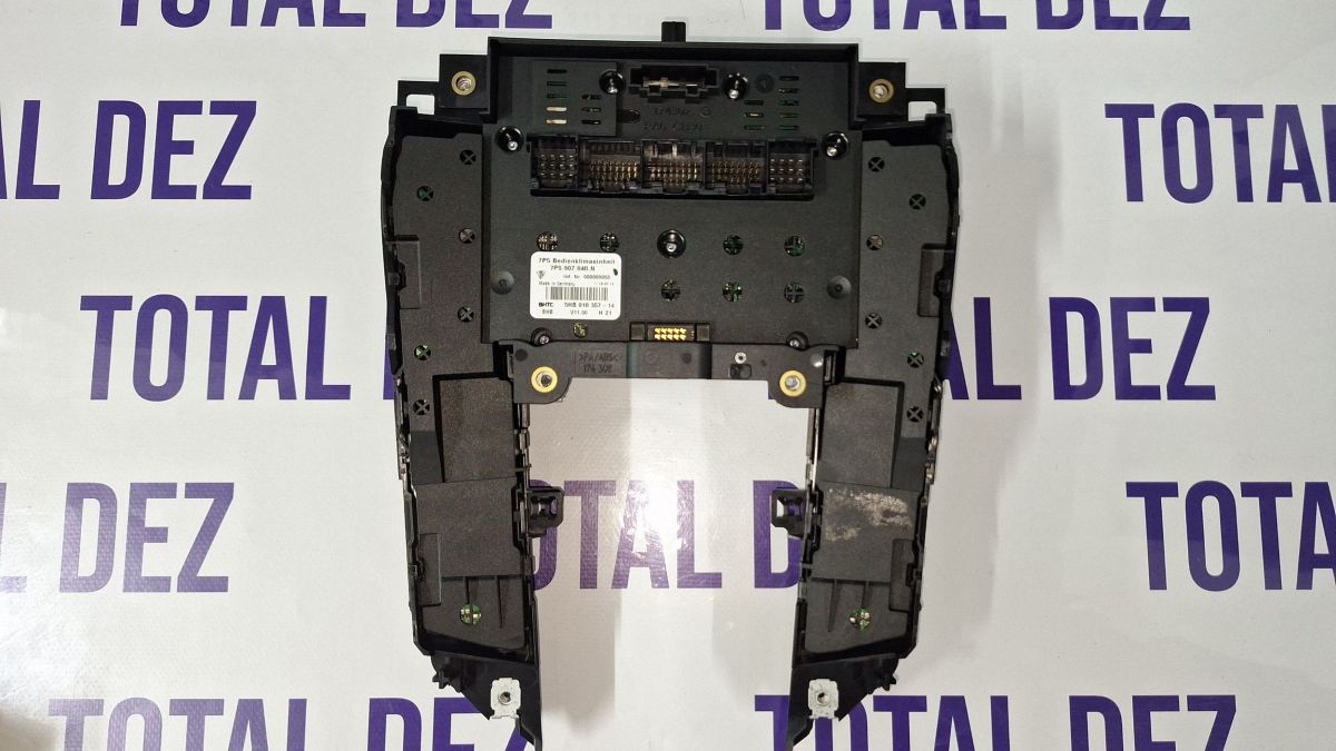 Consola centrala Porsche Cayenne (92A) 2012 - 7P5907040N 5HB01035714
