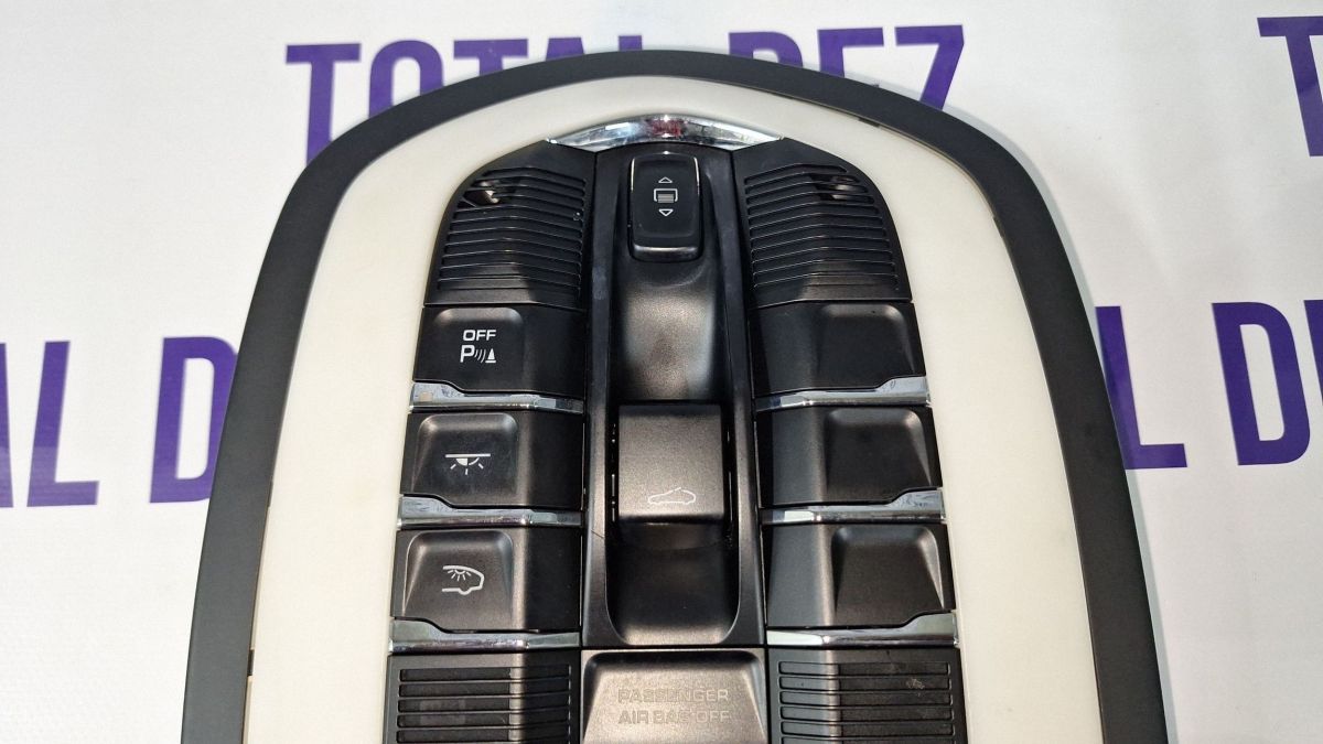 Lumini interior Porsche Cayenne (92A) 2010 - 7PP959728A 7PP919211D 7PP959551DS