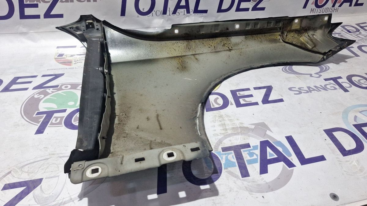 Aripa fata Stanga fata Mercedes S-class W222 2014 - A2228810101 18152C