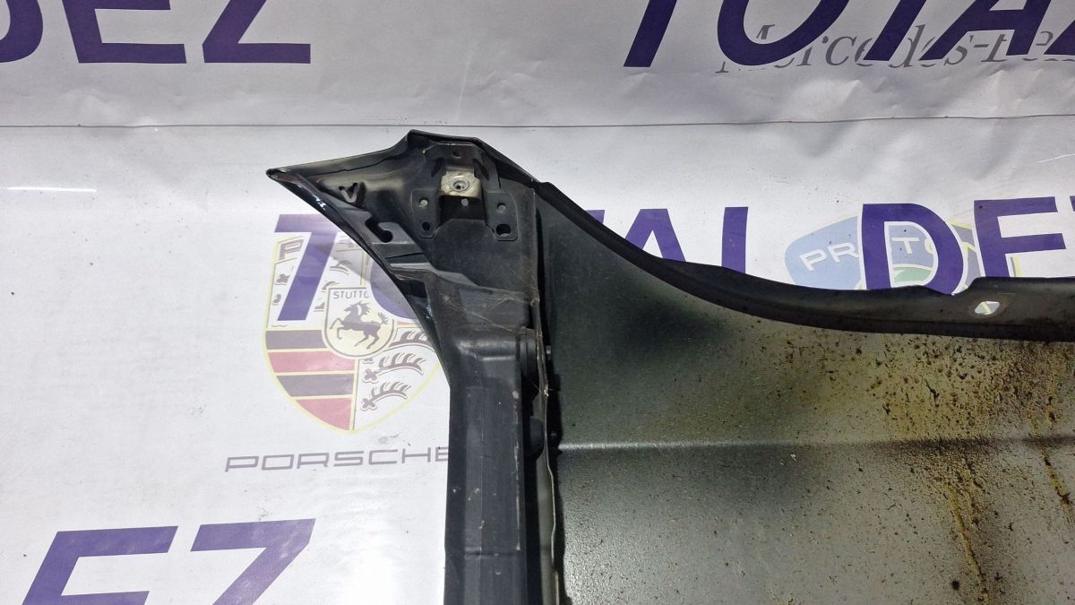Aripa fata Stanga fata Mercedes S-class W222 2014 - A2228810101 18152C