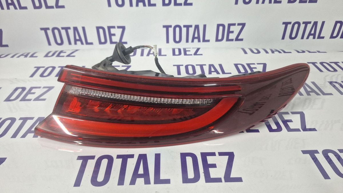 Stop Dreapta spate Kia Ceed Ceed SW Pro Ceed Cee'd III 2021 - 92402J7200 0R20RR02 R0090R200045138 150320211030