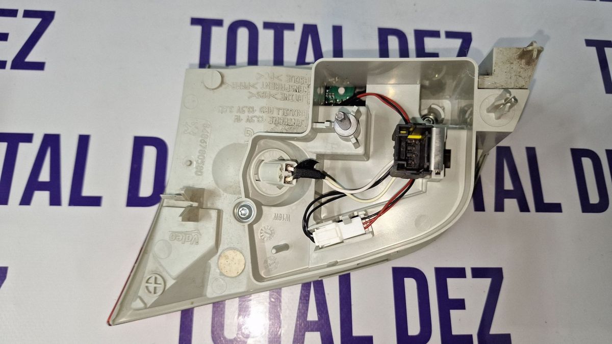 Stop Stanga spate Peugeot 508 2011 - 9686780580