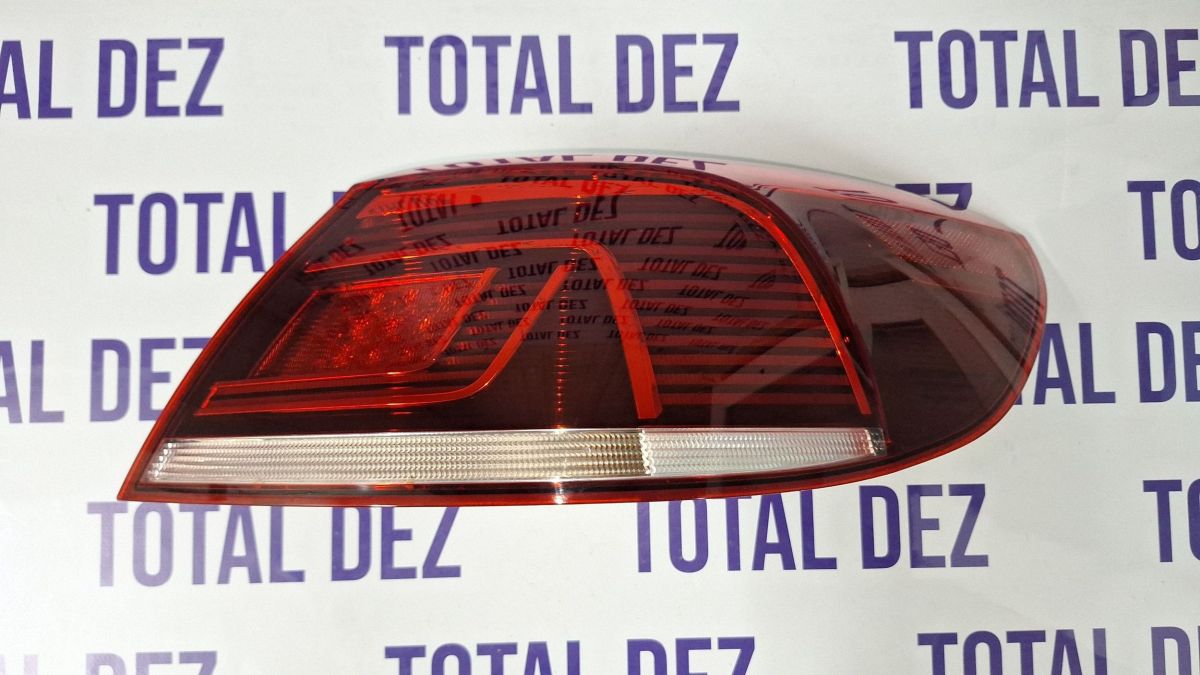 Stop Dreapta spate Volkswagen Passat CC 2012 - 3C8945208M 81170201