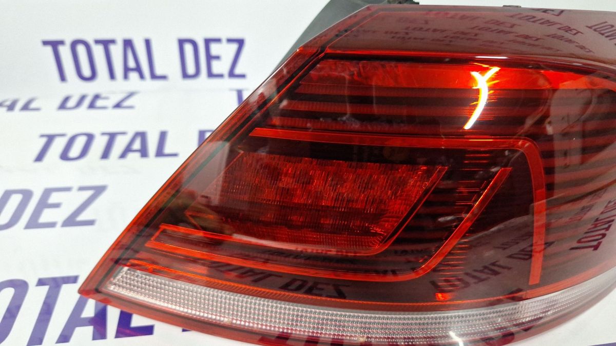 Stop Dreapta spate Volkswagen Passat CC 2012 - 3C8945208M 81170201