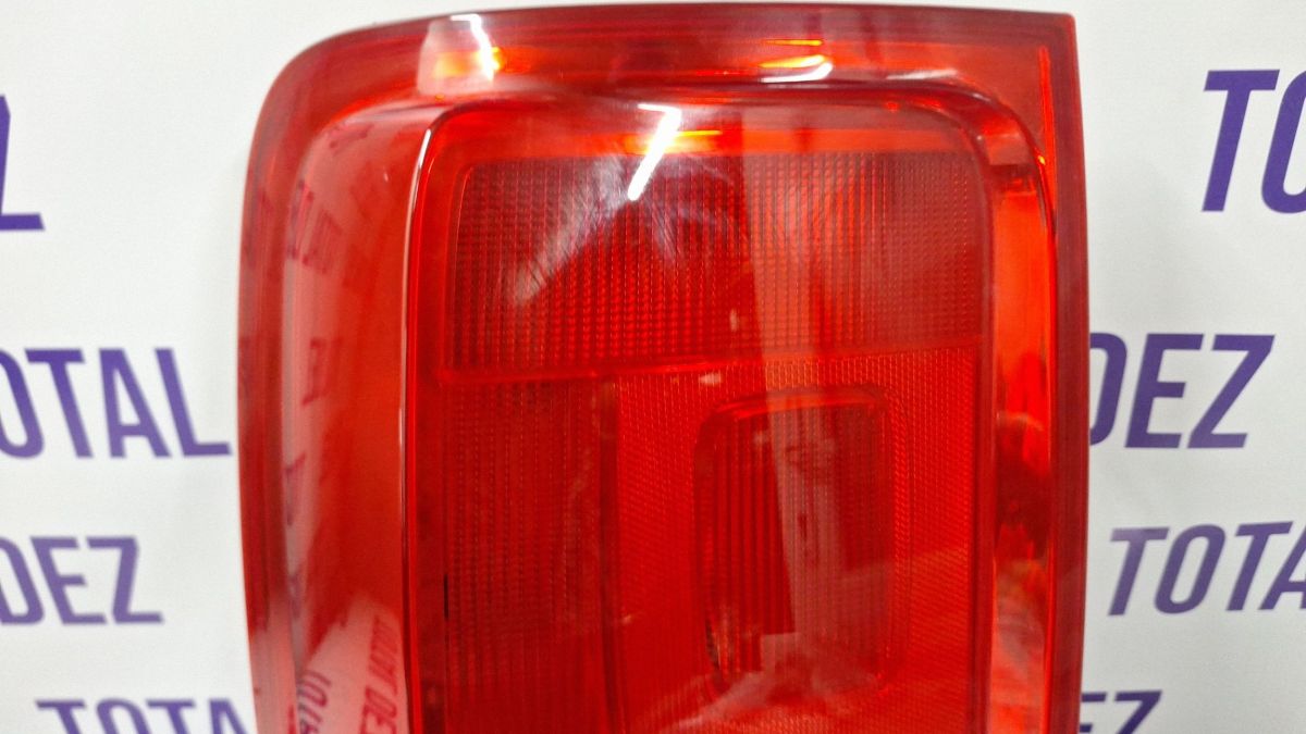 Stop Stanga spate Volkswagen Amarok 2012 - 2H1945095C 90027508
