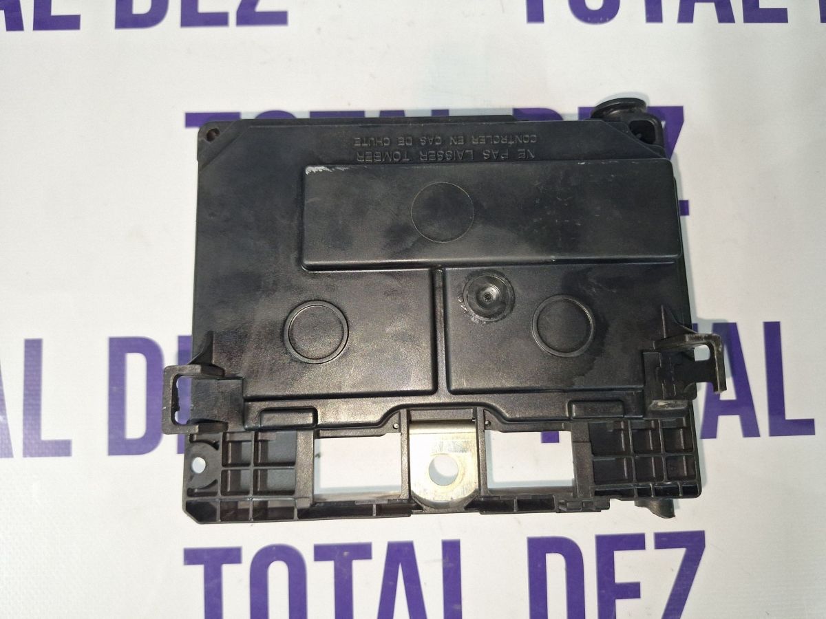 Calculator confort Peugeot 407 2006 - BSML0100 9661682580 S118983001