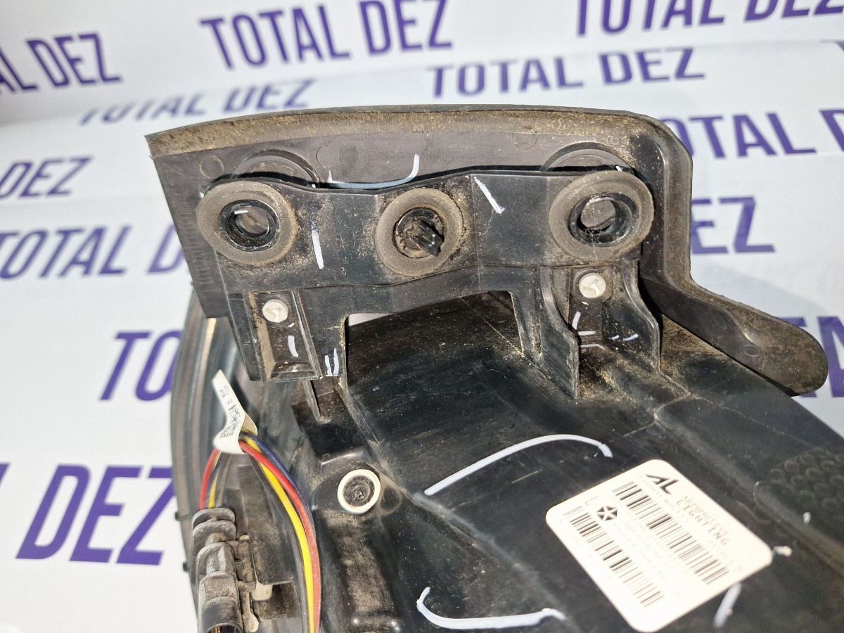 Stop Stanga spate Jeep Compass 2018 - P55112683AD F00HT0406115 03101B83233