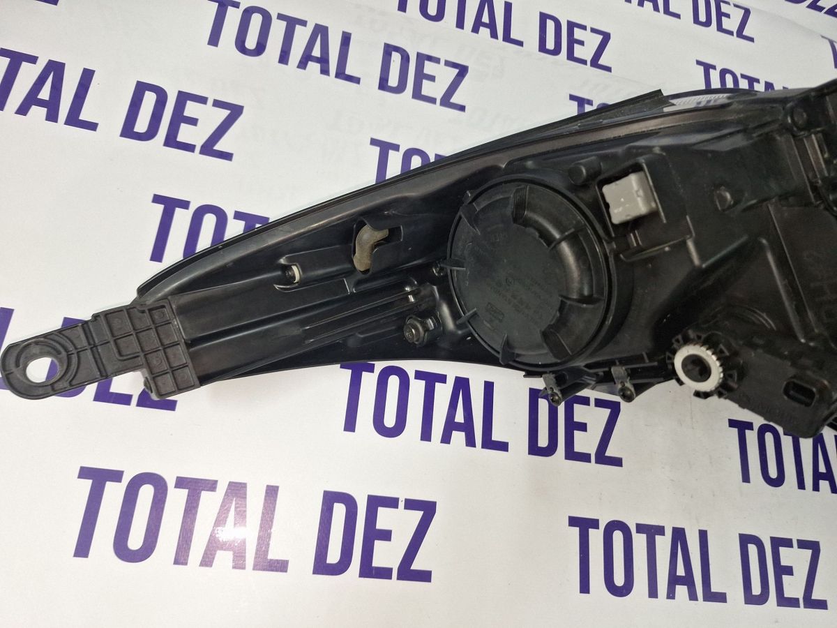 Far Dreapta fata Kia Sportage 2020 - 92102F1011 R001RH02 R009R0010061620