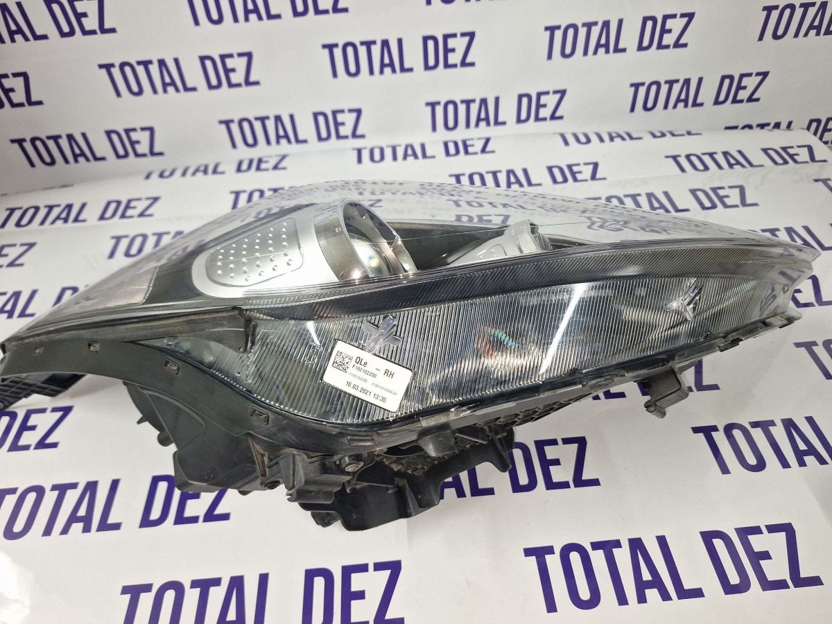 Far Dreapta fata Kia Sportage 2020 - 92102F1011 R001RH02 R009R0010061620