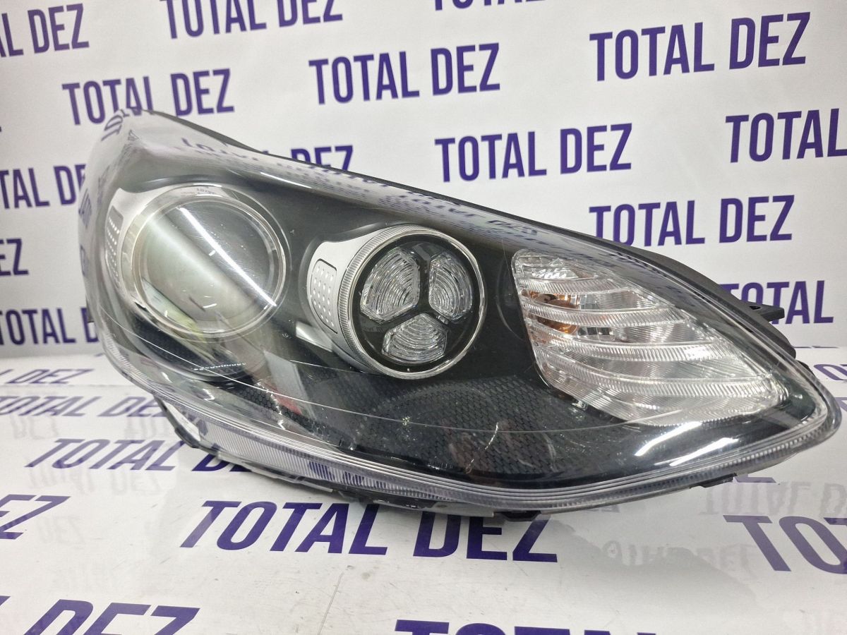 Far Dreapta fata Kia Sportage 2020 - 92102F1011 R001RH02 R009R0010061620