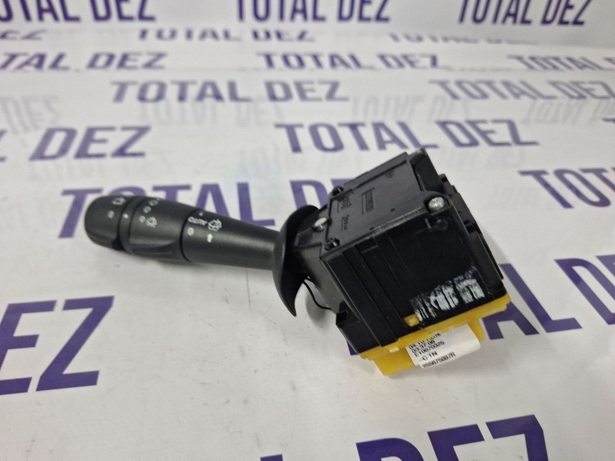 Maneta semnalizare Renault Captur 2017 - 255675887R E10670325 041015