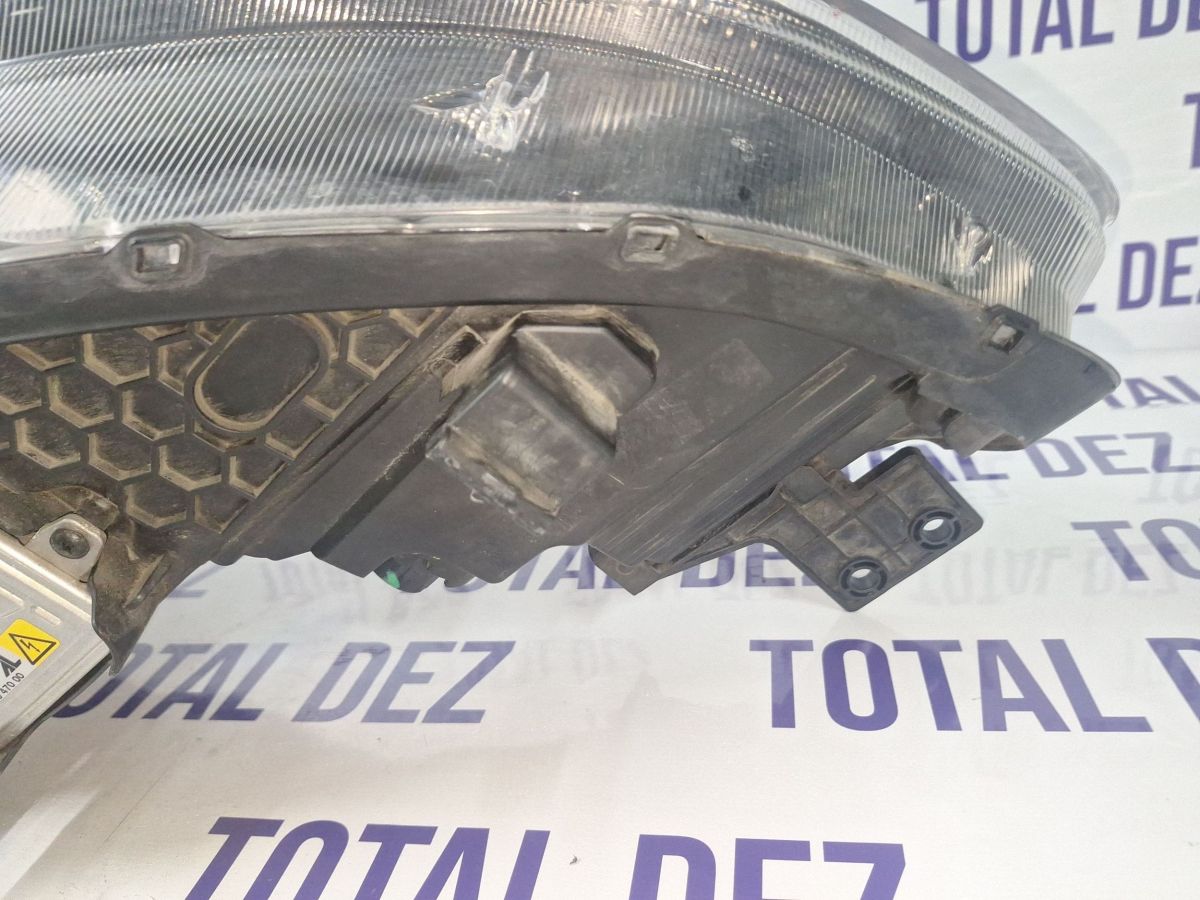 Far Dreapta fata Kia Sportage 2018 - 92102F1100 R009R100C74