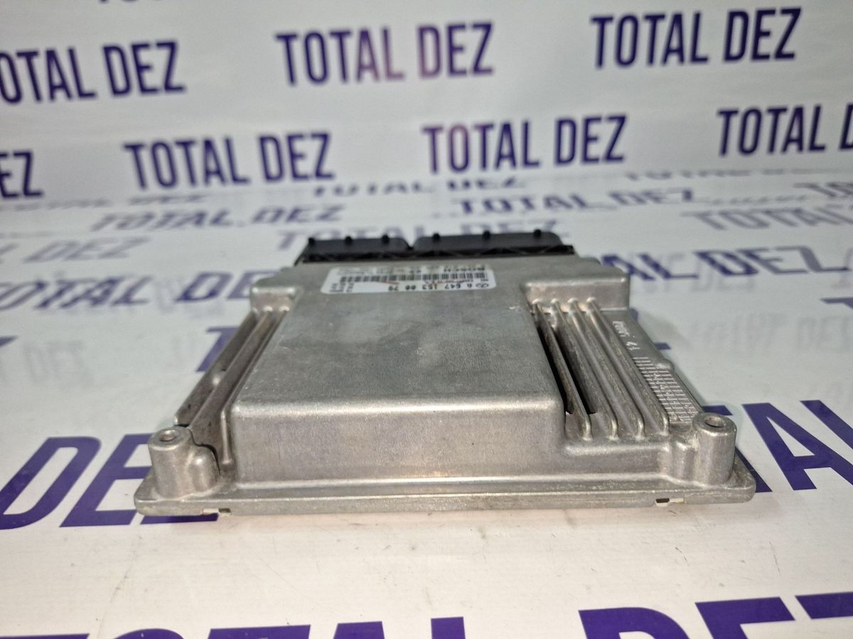 Calculator motor (ECU) Mercedes E-class W211 2003 - A6471530079 0281010835 1039S00311