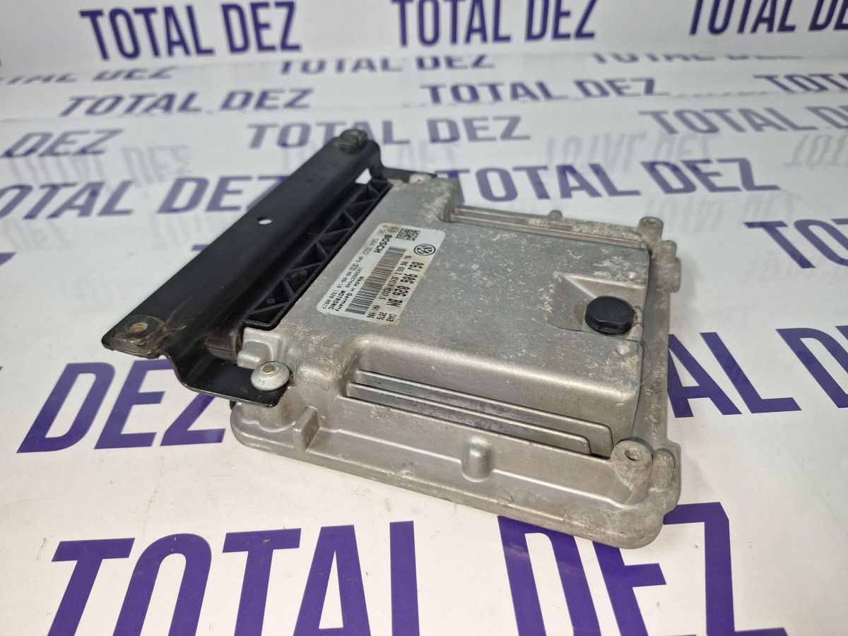 Calculator motor (ECU) Volkswagen Passat CC 2010 - 06J906026D 06J906026BN 0261S04322