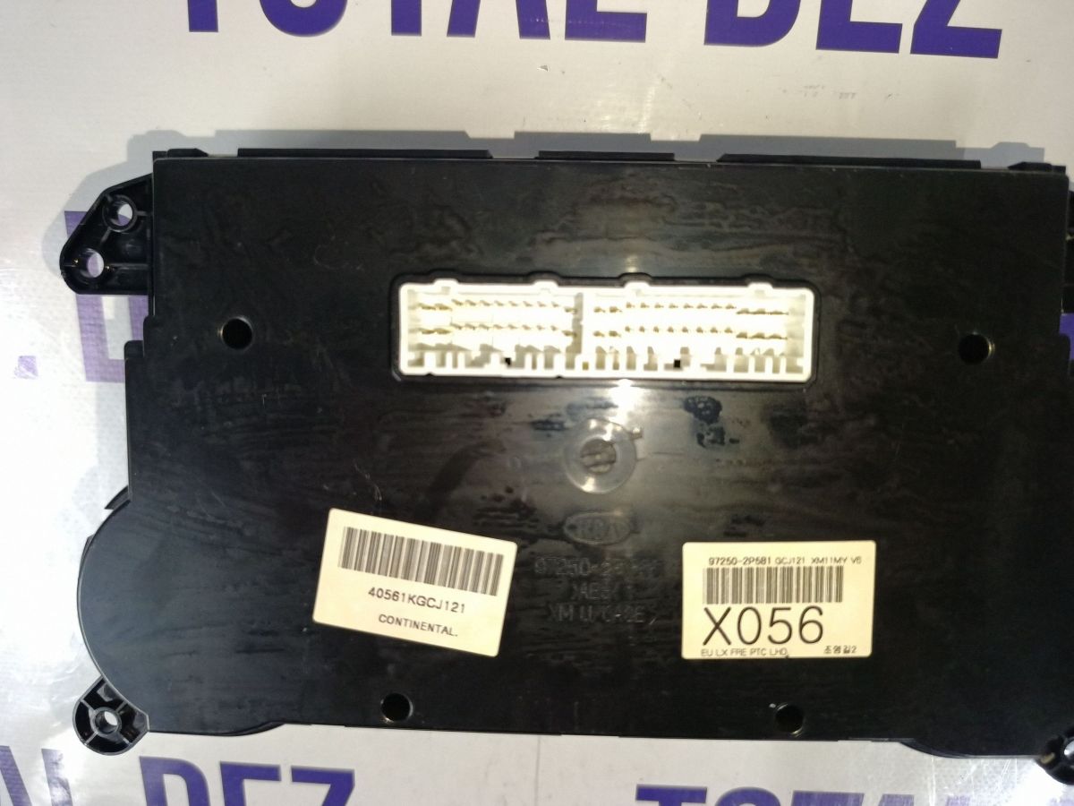 Climatronic Kia Sorento 2011 - 972502P581 X056