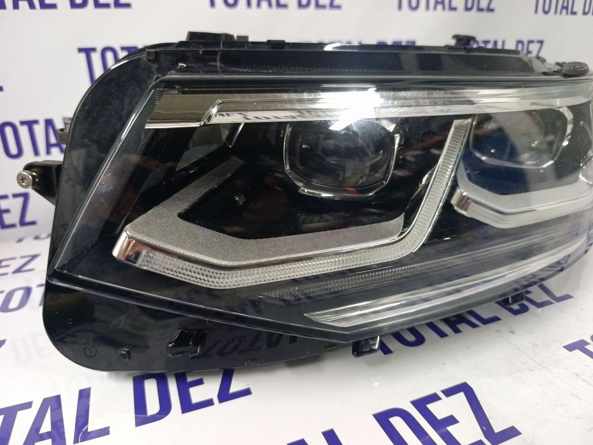Far Stanga fata Volkswagen Tiguan 2020 - 5NC941081C 030111963300