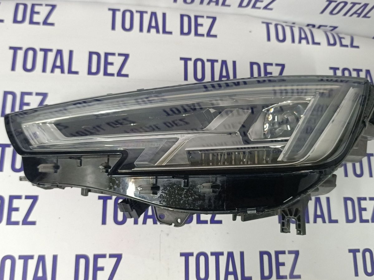 Far Stanga fata Audi A4 S4 B9 2017 - 8W0941033