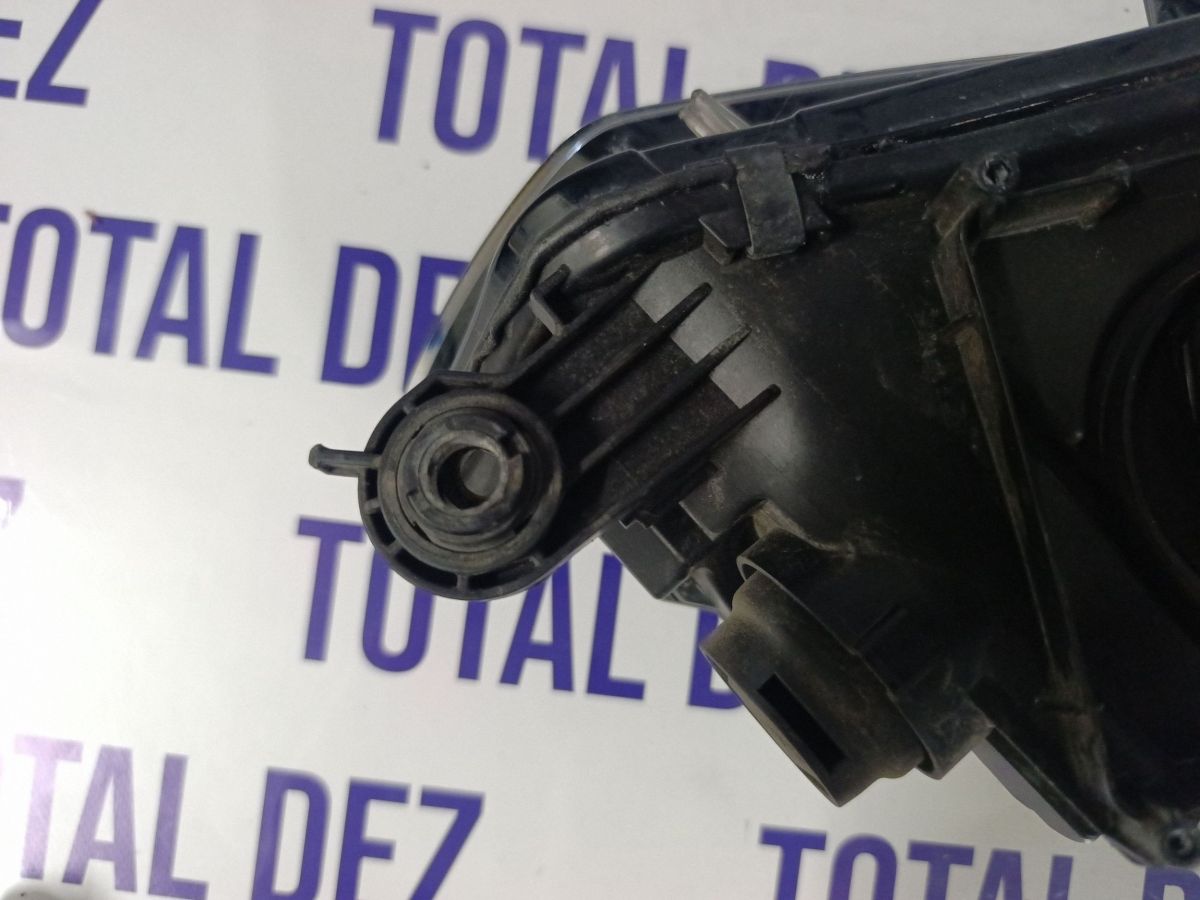 Far Stanga fata Audi A4 S4 B9 2017 - 8W0941033
