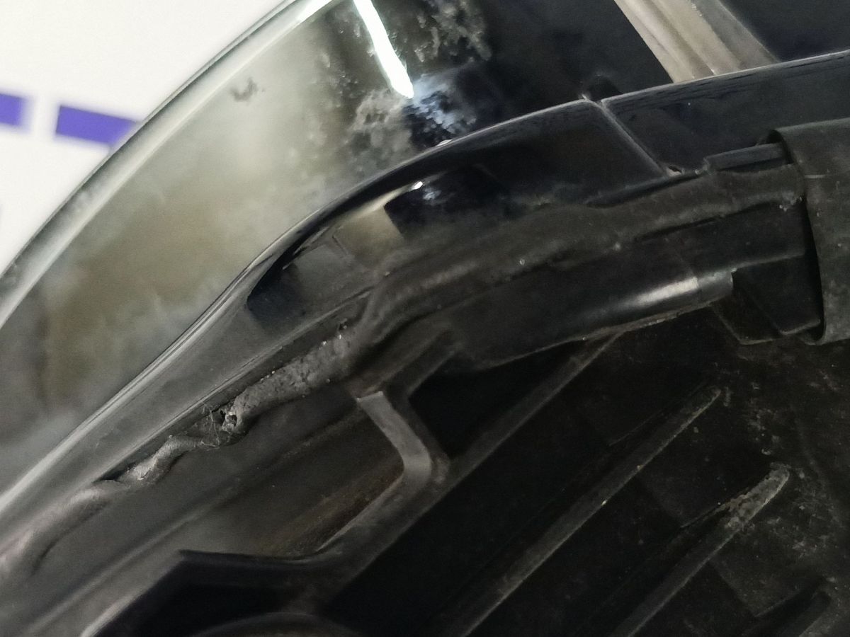 Far Stanga fata Audi A4 S4 B9 2017 - 8W0941033
