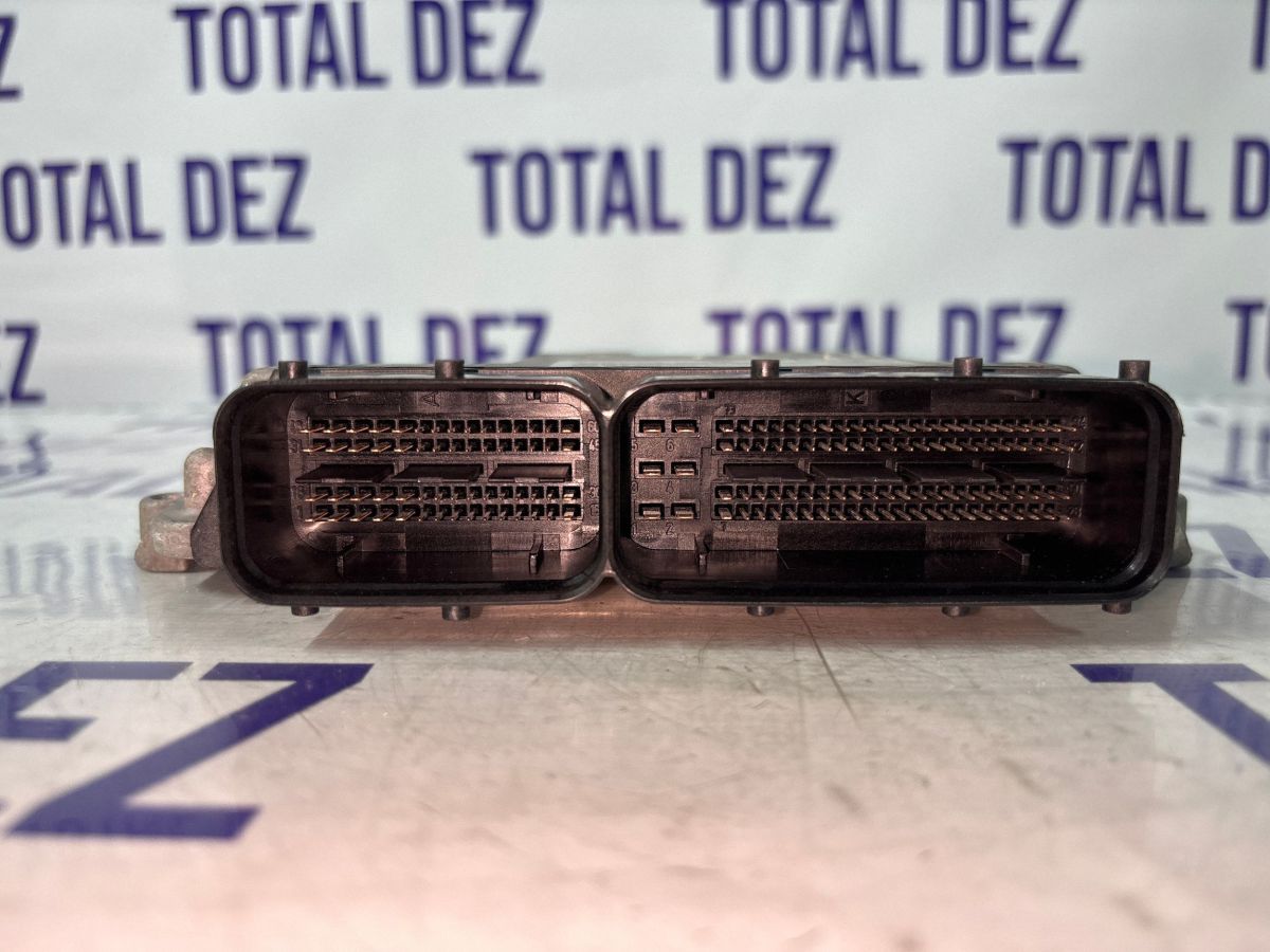 Calculator motor (ECU) Alfa Romeo Giulietta 2013 - 51915435 0281018704 4E6380SAM