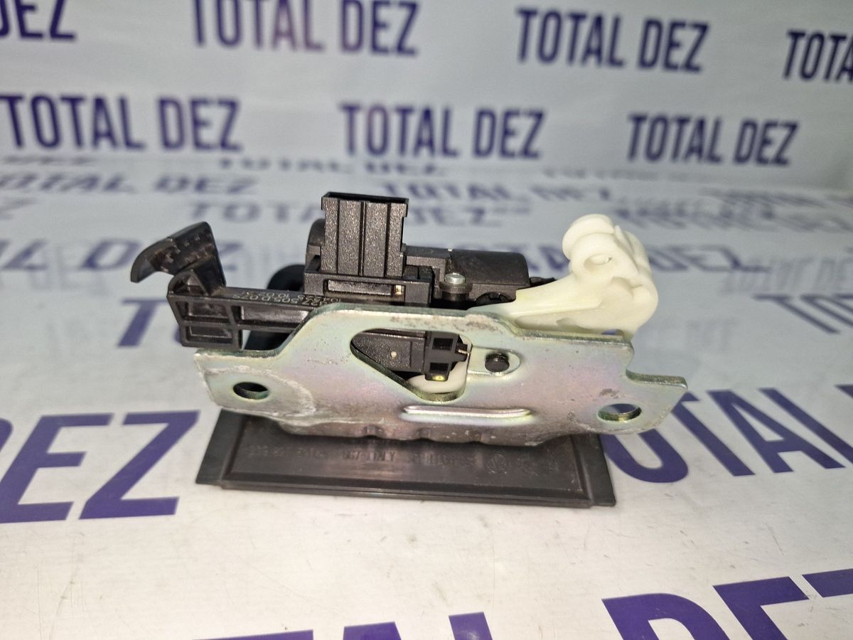 Broasca portbagaj Volkswagen Passat B8 2014 - 5TA827505D 104225100221