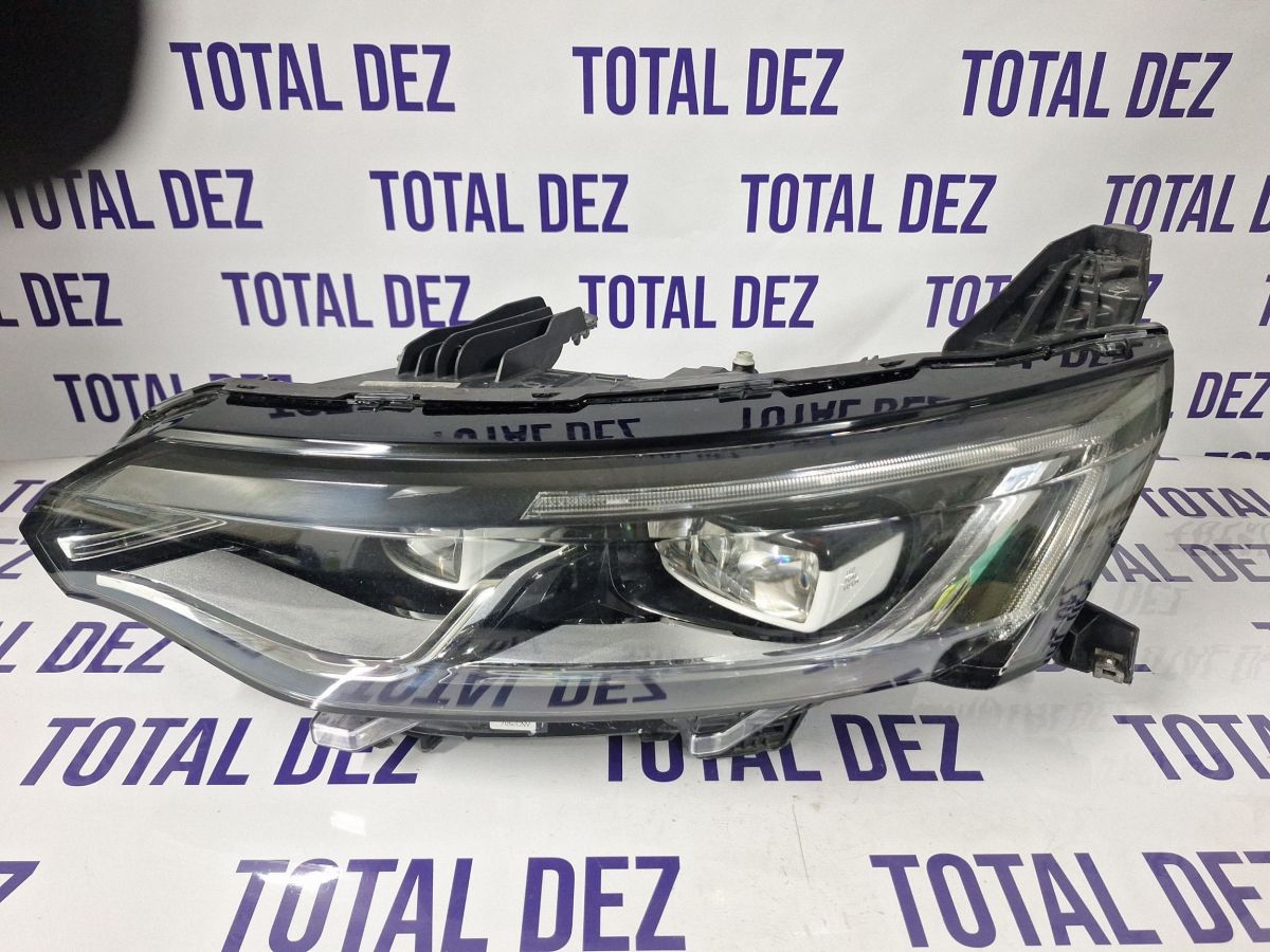 Far Stanga fata Renault Talisman 2016 - 260606722R 89909144