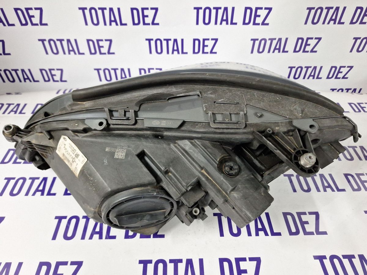 Far Dreapta fata Mercedes E-class W212 2015 - A2128204839KZ