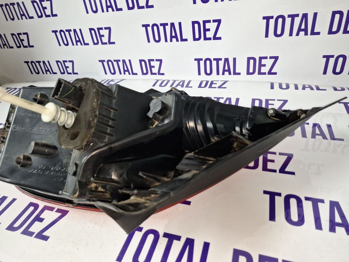 Stop Stanga spate Volkswagen Beetle A5 2012 - 5C5945095H 17900401S 179004030E