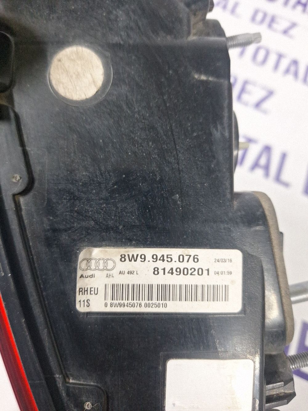 Stop Dreapta spate Audi A4 S4 B9 2017 - 8W9945076 81490201