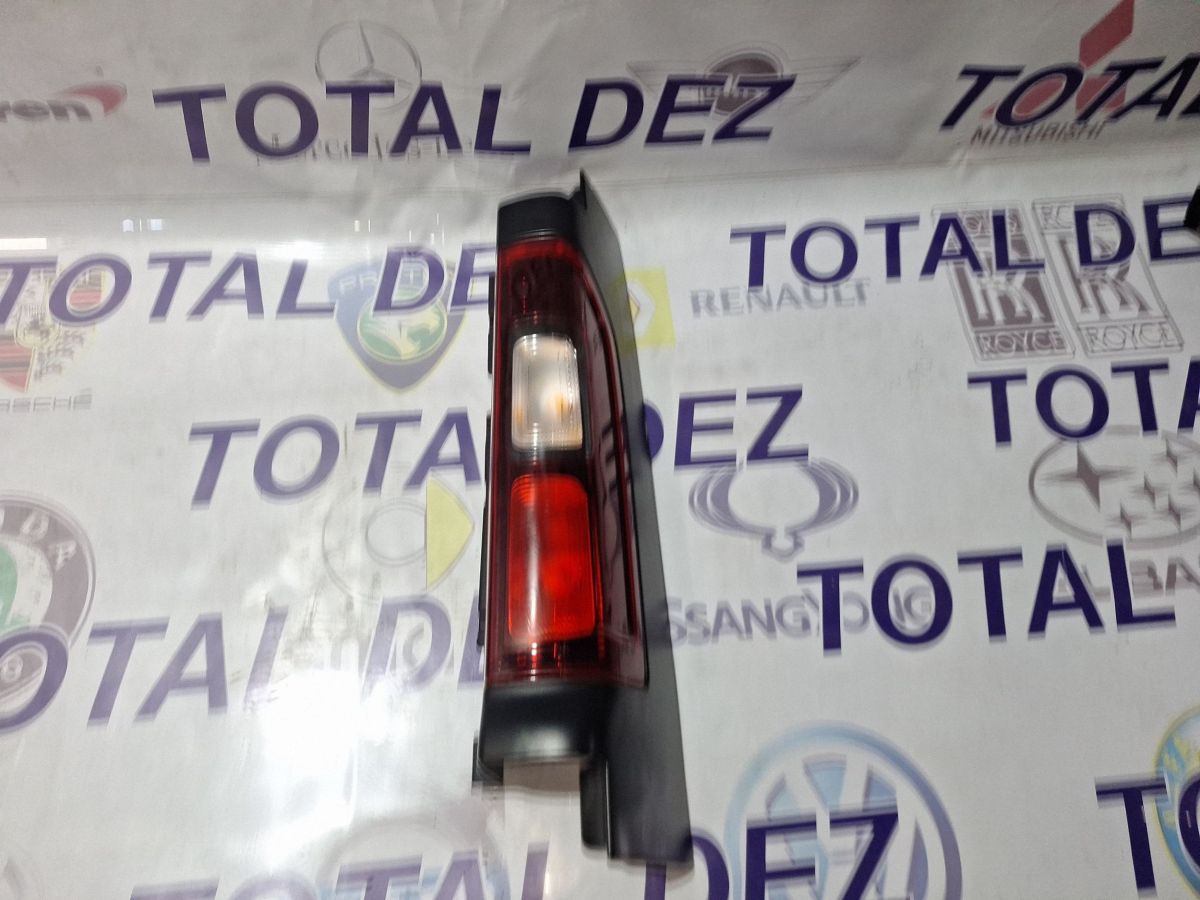 Stop Dreapta spate Renault Trafic III (X82) 2021 - 100754A2 100753A2 105850A2