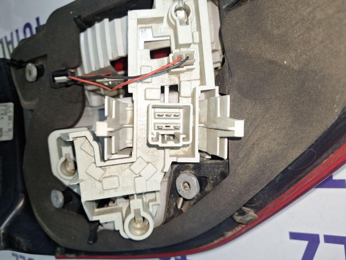 Stop Dreapta spate Volvo S60 2013 - 30796268 660L
