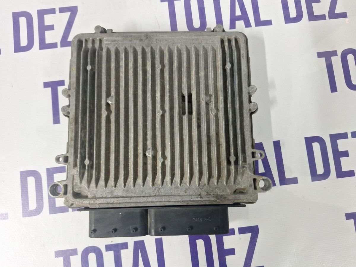 Calculator motor (ECU) Mercedes CLS-class CLS C219 2005 - A6421501330 0281015904 1039S28880