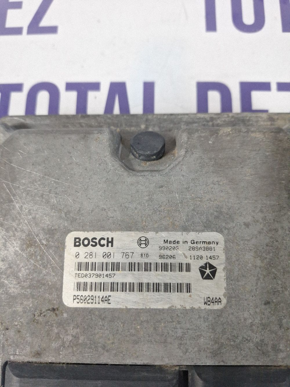 Calculator motor (ECU) Jeep Grand Cherokee (WJ) 1999 - P56029114AE 0281001767 28SA3881